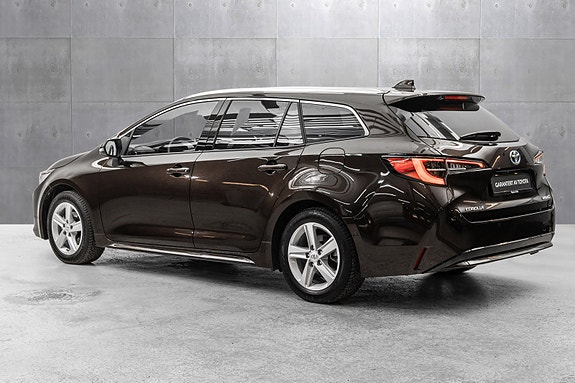 Toyota Corolla 3 of 23