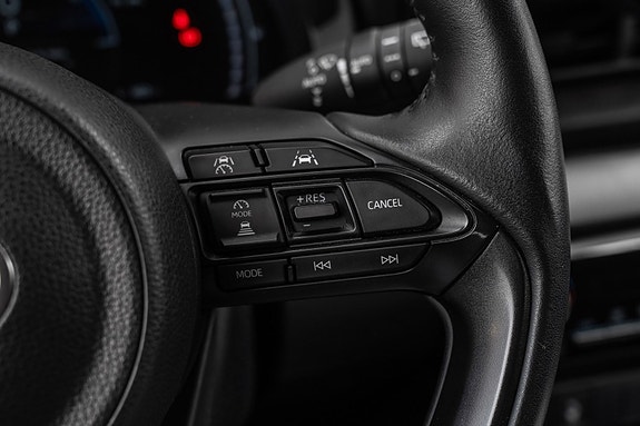 Toyota Yaris 16 of 22