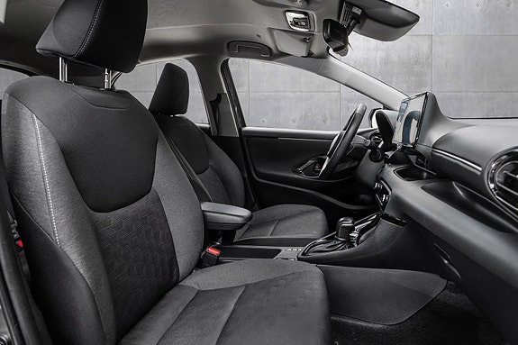 Toyota Yaris 21 of 22