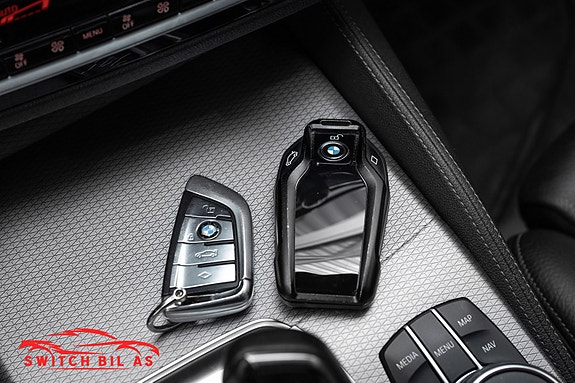 BMW 530e 15 of 28