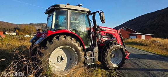 Massey Ferguson 5S.145 6 of 30