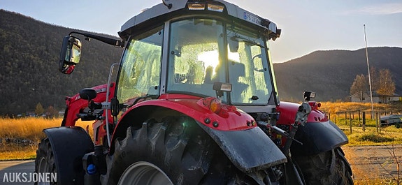 Massey Ferguson 5S.145 15 of 30