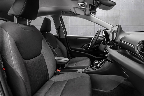 Toyota Yaris 21 of 22
