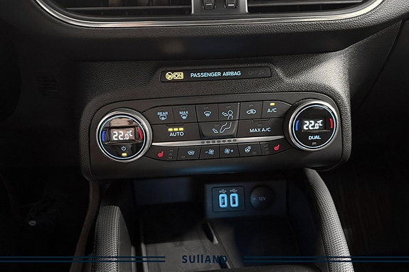 Ford Focus 13 of 24