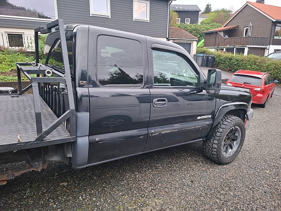 Chevrolet Silverado 2500 7 of 18