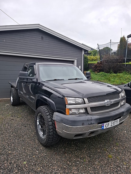 Chevrolet Silverado 2500 6 of 18