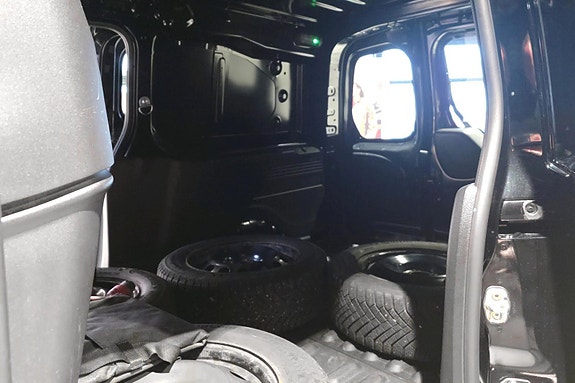 Citroen Berlingo 7 of 24