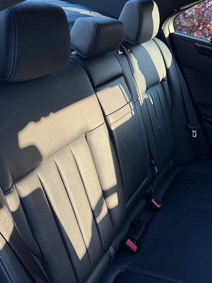 Mercedes-Benz E250 d 6 of 25