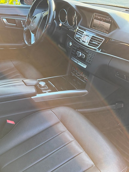 Mercedes-Benz E250 d 11 of 25