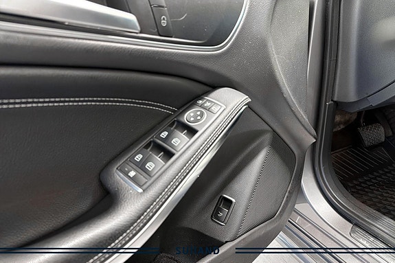 Mercedes-Benz CLA200 22 of 23