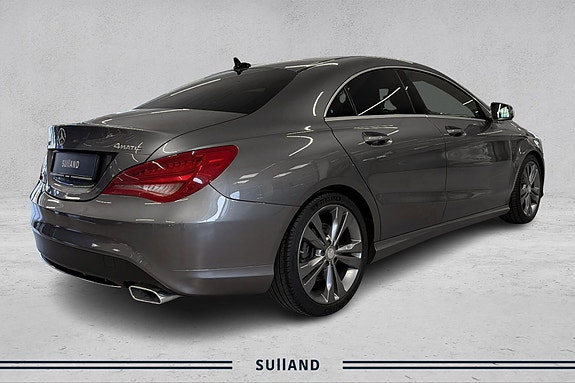 Mercedes-Benz CLA200 5 of 23