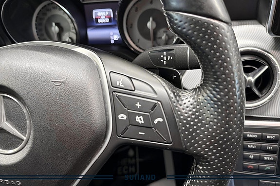 Mercedes-Benz CLA200 13 of 23