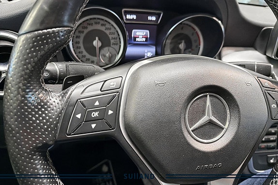 Mercedes-Benz CLA200 14 of 23