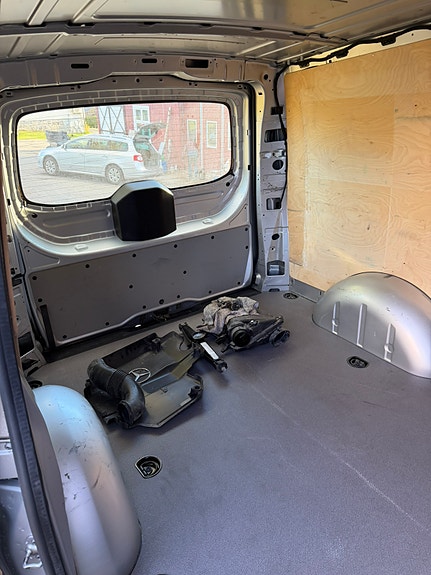 Mercedes-Benz Vito 114 13 of 15