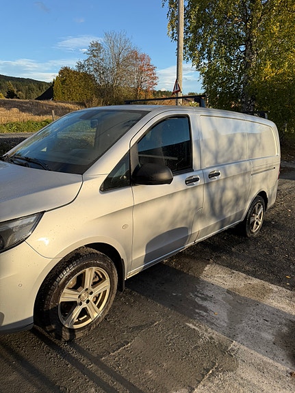 Mercedes-Benz Vito 114 2 of 15