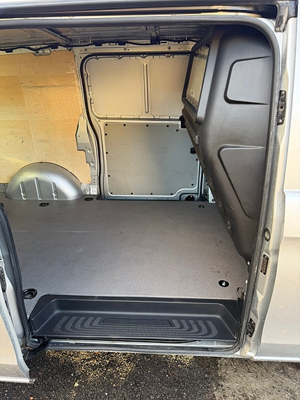 Mercedes-Benz Vito 114 14 of 15