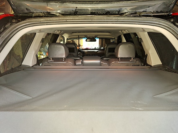 Volvo XC90 16 of 16