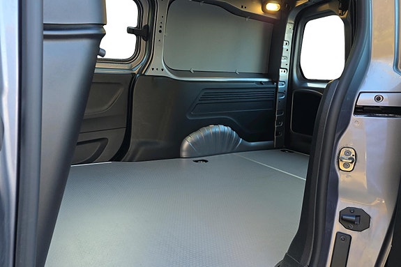 Opel Combo 7 of 25