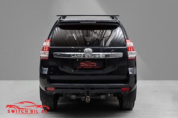 Toyota Land Cruiser 5 of 27