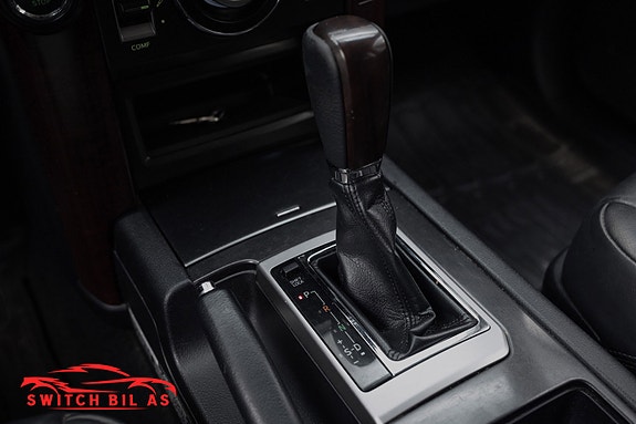Toyota Land Cruiser 16 of 27