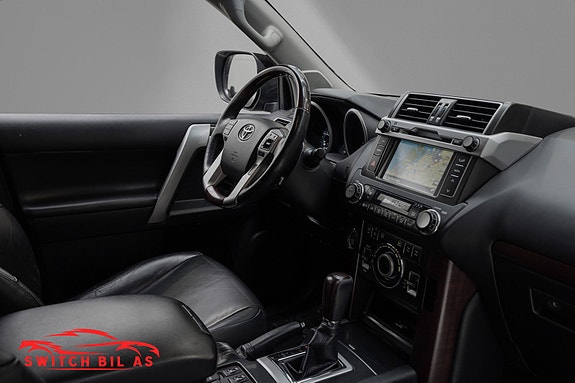 Toyota Land Cruiser 27 of 27