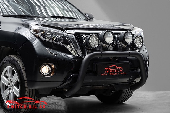 Toyota Land Cruiser 11 of 27