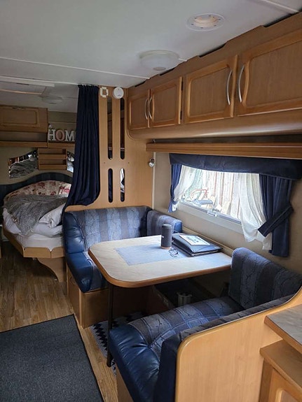 KABE Onyx GXL King Size 12 of 30