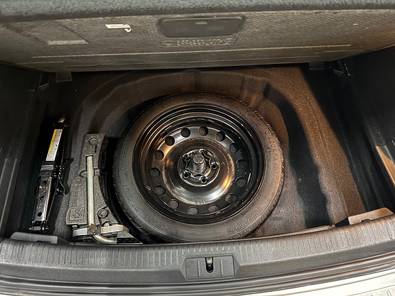 Volkswagen Golf VII 16 of 30