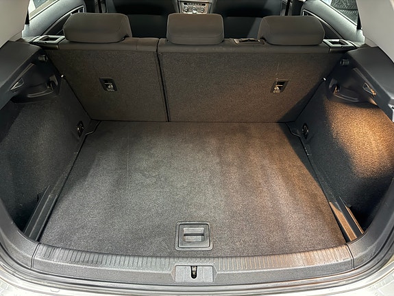 Volkswagen Golf VII 15 of 30