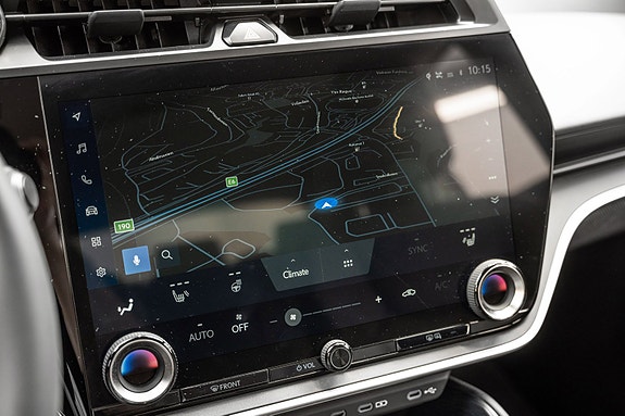 Lexus RZ450e 19 of 26