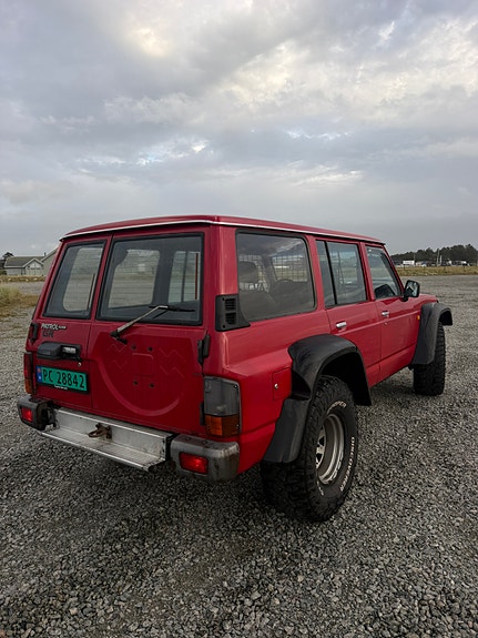 Nissan Patrol 6 of 17