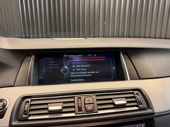 BMW 525d 29 of 30