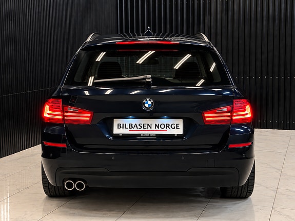 BMW 525d 11 of 30