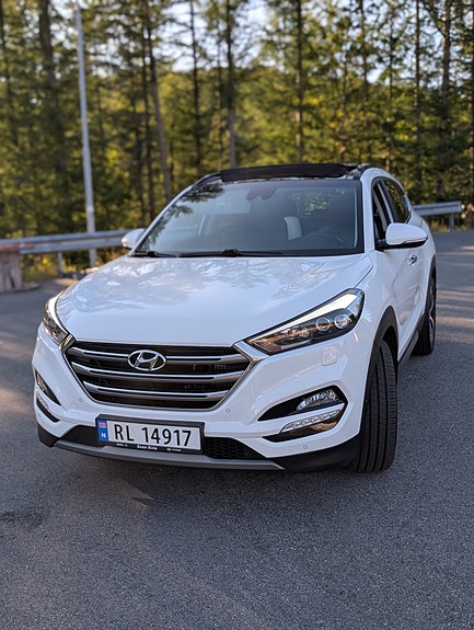Hyundai Tucson 4 of 23