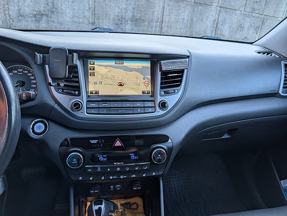 Hyundai Tucson 19 of 23