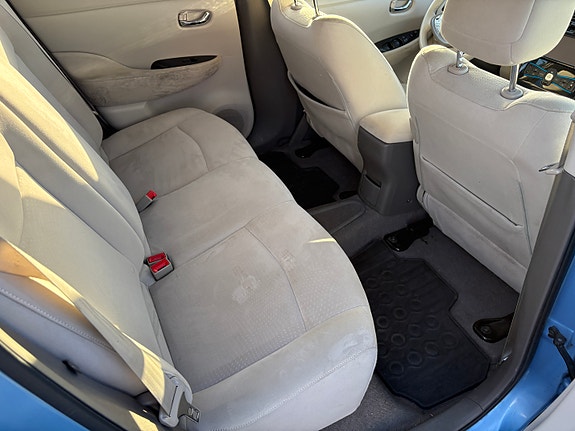 Nissan Leaf 19 of 30