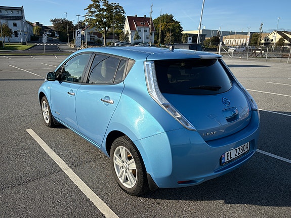 Nissan Leaf 8 of 30