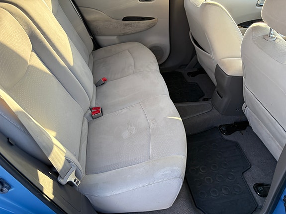 Nissan Leaf 20 of 30