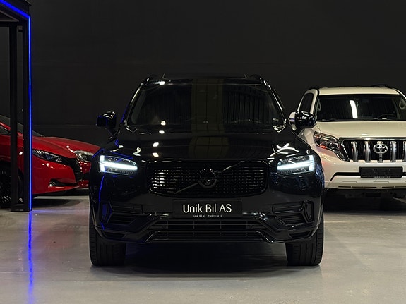 Volvo XC90 5 of 30