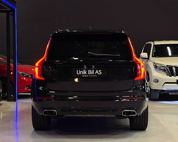 Volvo XC90 9 of 30