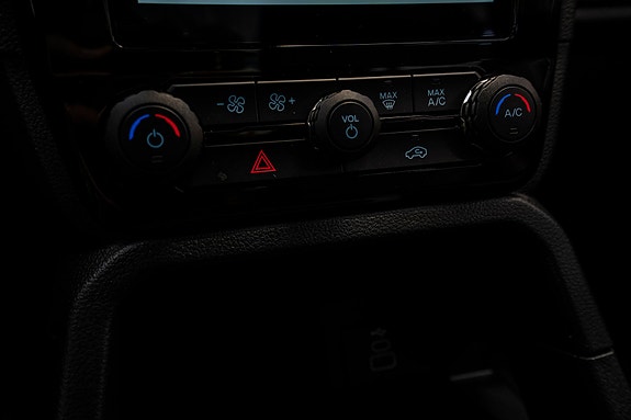 Ford Ranger 19 of 27