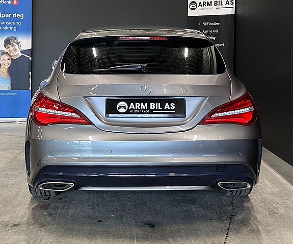 Mercedes-Benz CLA180 9 of 30