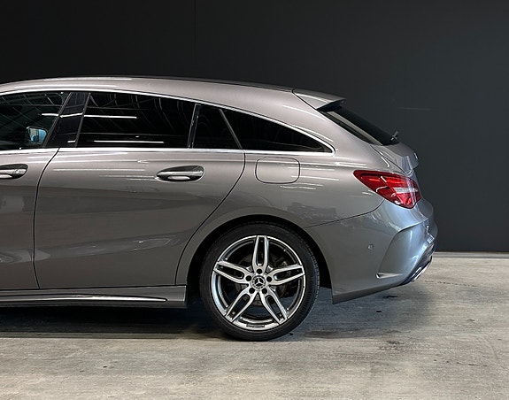 Mercedes-Benz CLA180 12 of 30