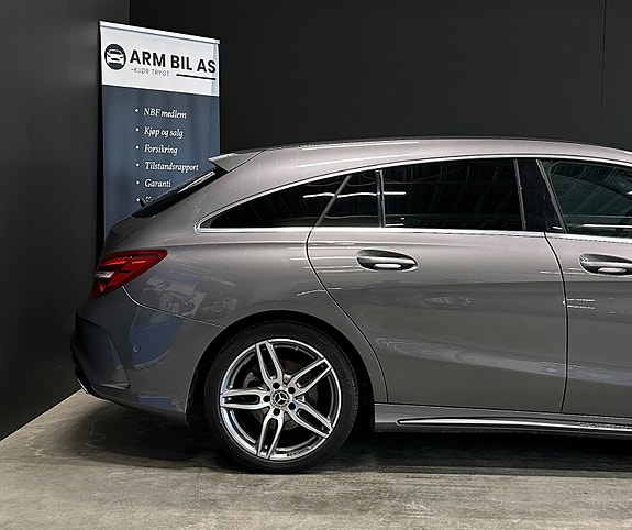 Mercedes-Benz CLA180 6 of 30