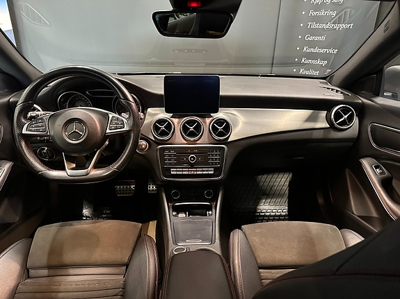 Mercedes-Benz CLA180 18 of 30