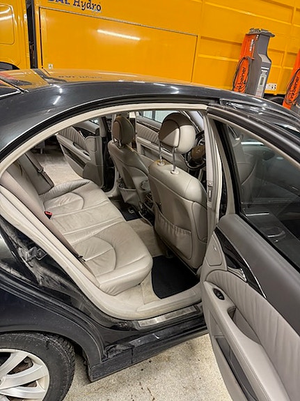 Mercedes-Benz E220 d 6 of 17