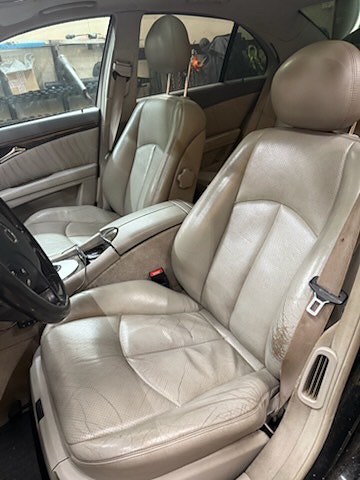 Mercedes-Benz E220 d 10 of 17
