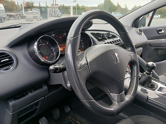 Peugeot 3008 19 of 30