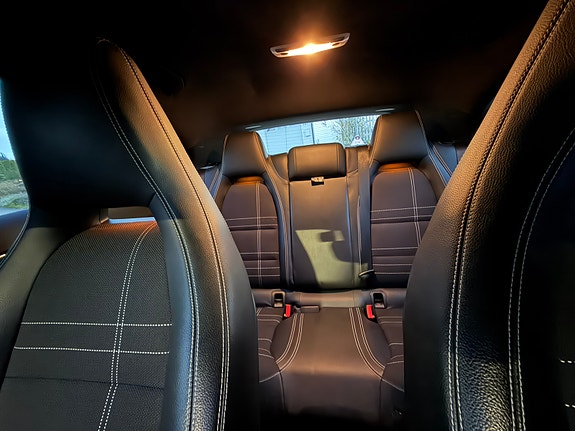 Mercedes-Benz A180 14 of 14