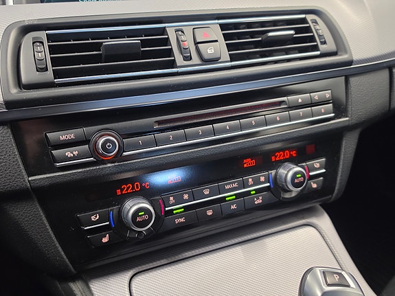 BMW 520d 19 of 30
